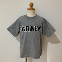 <b>THE PARK SHOP</b></br>22ss PARMY REPAIR TEE<br>gray<img class='new_mark_img2' src='https://img.shop-pro.jp/img/new/icons1.gif' style='border:none;display:inline;margin:0px;padding:0px;width:auto;' />