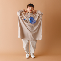 <b>nunuforme</b><br>22aw inuinu花束プリントロングT<br>LightBeige<img class='new_mark_img2' src='https://img.shop-pro.jp/img/new/icons1.gif' style='border:none;display:inline;margin:0px;padding:0px;width:auto;' />