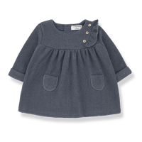 <b>1+in the family</b></br>22aw ELVIRA dress<br>grey<img class='new_mark_img2' src='https://img.shop-pro.jp/img/new/icons1.gif' style='border:none;display:inline;margin:0px;padding:0px;width:auto;' />
