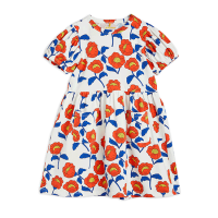 <b>mini rodini</b><br>23ss Flowers aop ss dress<br>Red<img class='new_mark_img2' src='https://img.shop-pro.jp/img/new/icons1.gif' style='border:none;display:inline;margin:0px;padding:0px;width:auto;' />