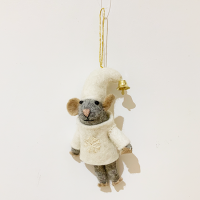 <b>Merrymerry</b><br>Snow mouse brother ornament<br>White<img class='new_mark_img2' src='https://img.shop-pro.jp/img/new/icons1.gif' style='border:none;display:inline;margin:0px;padding:0px;width:auto;' />