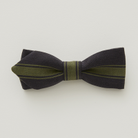 <b>eLfinFolk</b></br>Ceremony Bow tie<br>olive stripe<img class='new_mark_img2' src='https://img.shop-pro.jp/img/new/icons1.gif' style='border:none;display:inline;margin:0px;padding:0px;width:auto;' />