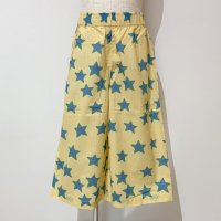 <b>tinycottons</b></br>24ss STARFLOWERS PANT<br>mellow yellow<img class='new_mark_img2' src='https://img.shop-pro.jp/img/new/icons1.gif' style='border:none;display:inline;margin:0px;padding:0px;width:auto;' />