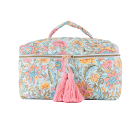 <b>LOUISE MISHA</b></br>24ss Toiletry Bag Laety<br>Water Riverside Flowers<img class='new_mark_img2' src='https://img.shop-pro.jp/img/new/icons1.gif' style='border:none;display:inline;margin:0px;padding:0px;width:auto;' />