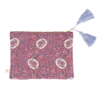 <b>LOUISE MISHA</b></br>24ss Pouch Domina<br>Purple Dusk Grove<img class='new_mark_img2' src='https://img.shop-pro.jp/img/new/icons1.gif' style='border:none;display:inline;margin:0px;padding:0px;width:auto;' />