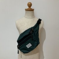 <b>ARCH&LINE</b></br>24aw Re: NYLON WAIST BAG<br>c/#55 GREEN