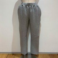 <b>Limhome</b><br>24aw cut off sweat pants<br>gray<img class='new_mark_img2' src='https://img.shop-pro.jp/img/new/icons1.gif' style='border:none;display:inline;margin:0px;padding:0px;width:auto;' />