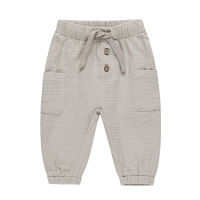 <b>QUINCY MAE</b><br>24aw LUCA PANT || FOG<br>FOG<img class='new_mark_img2' src='https://img.shop-pro.jp/img/new/icons1.gif' style='border:none;display:inline;margin:0px;padding:0px;width:auto;' />