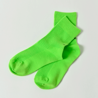 <b>EAST END HIGHLANDERS</b><br>25ss SOX-001<br>Neon Green<img class='new_mark_img2' src='https://img.shop-pro.jp/img/new/icons1.gif' style='border:none;display:inline;margin:0px;padding:0px;width:auto;' />