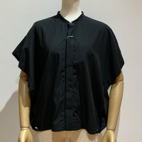 <b>HAVERSACK</b><br>25ss Ramine satin blouse<br>05/Black<img class='new_mark_img2' src='https://img.shop-pro.jp/img/new/icons1.gif' style='border:none;display:inline;margin:0px;padding:0px;width:auto;' />