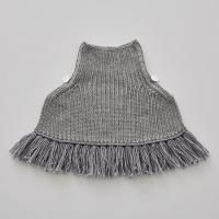 <b>ͽ 9ȯͽ<br>eLfinFolk</b><br>25aw Rib knit Knights cape II<br>gray<img class='new_mark_img2' src='https://img.shop-pro.jp/img/new/icons1.gif' style='border:none;display:inline;margin:0px;padding:0px;width:auto;' />