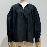 <b>ichi</b></br>25aw C/N  ץ륪С<br>B. BLACK<img class='new_mark_img2' src='https://img.shop-pro.jp/img/new/icons1.gif' style='border:none;display:inline;margin:0px;padding:0px;width:auto;' />