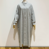 <b>ichi</b></br>25aw シャギーストライプ ワンピース<br>A. NATURAL<img class='new_mark_img2' src='https://img.shop-pro.jp/img/new/icons1.gif' style='border:none;display:inline;margin:0px;padding:0px;width:auto;' />