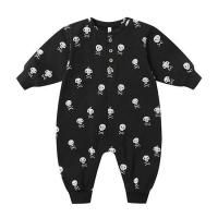 <b>QUINCY MAE</b></br>25aw RELAXED FLEECE JUMPSUIT ||
CROSSBONES<br>BLACK<img class='new_mark_img2' src='https://img.shop-pro.jp/img/new/icons1.gif' style='border:none;display:inline;margin:0px;padding:0px;width:auto;' />