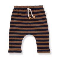 <b>1+in the family</b><br>25aw URIEL<br>castagna<img class='new_mark_img2' src='https://img.shop-pro.jp/img/new/icons1.gif' style='border:none;display:inline;margin:0px;padding:0px;width:auto;' />