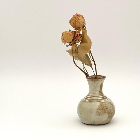 石 花器 石渡 磨美 花器／白 ② - shirushi（しるし） - うつわと暮らしの用品店