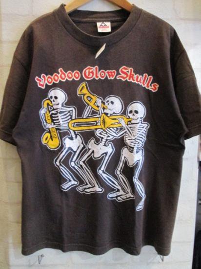 voodooglowskulls Tシャツ