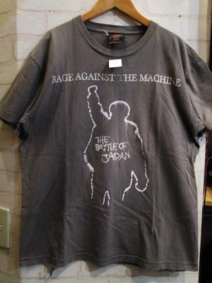 RAGE AGAINST THE MACHINE (レイジ・アゲインスト・ザ・マシーン) THE BATTLE OF JAPAN Tシャツ - 高円寺  古着屋 MAD SECTION (マッドセクション)