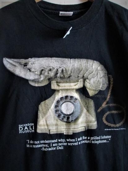 SALVADOR DALI (サルバドール・ダリ) Lobster Telephone Tシャツ