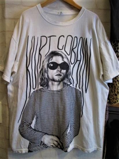 Kurt Cobain (カート・コバーン) Tシャツ - 高円寺 古着屋 MAD SECTION 