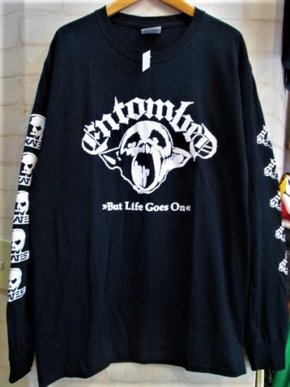 SKULL SKATES (スカルスケーツ) ENTOMBED コラボ ロングスリーブTシャツ