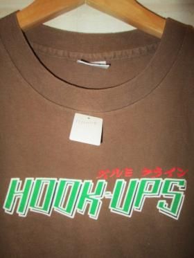 HOOK-UPS (フックアップス) ジェルミ・クライン Tシャツ