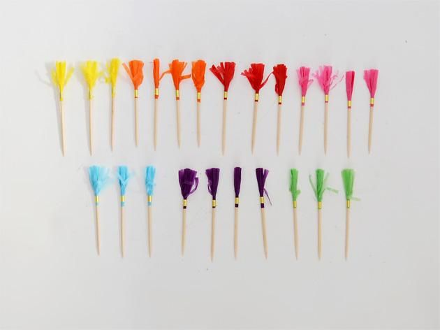 ピック レインボーカラータッセル 24本入