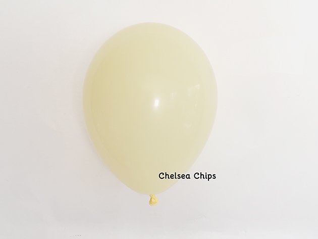 バルーン アイボリー 11'R（23～28cm）5枚入-Qualatex｜Chelsea Chips