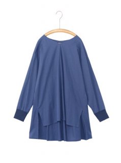 V-neck Pullover Shirt(blue)<img class='new_mark_img2' src='https://img.shop-pro.jp/img/new/icons43.gif' style='border:none;display:inline;margin:0px;padding:0px;width:auto;' />