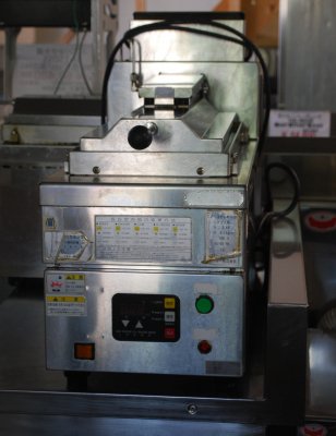 タニコー）自動ガス餃子グリラー（LPG） - 野口厨房・厨房機器オンライン