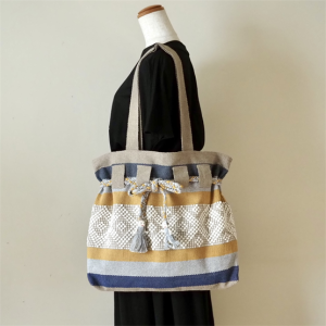 メキシコ・オアハカ州サント・トマス・ハリエサ手織物トートバッグ(ベージュ×マスタード×ブルー)