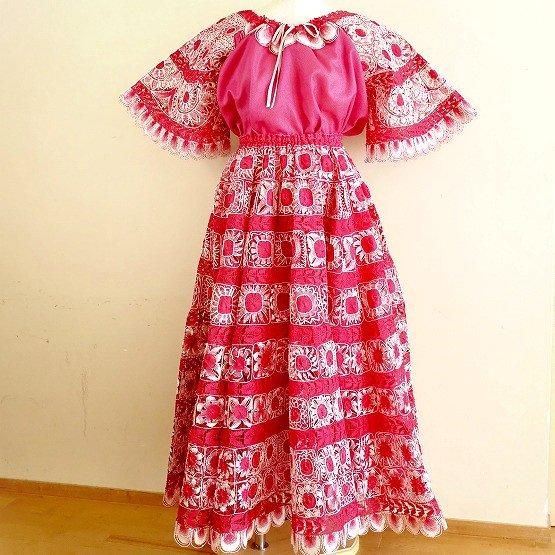 パラグアイ ニャンドゥティドレス