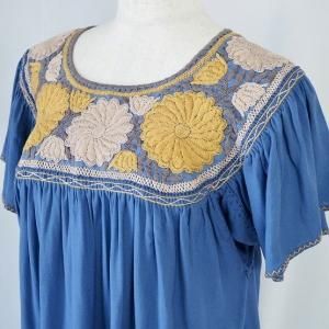 メキシコ刺繍ブラウス - 中南米の衣装と雑貨のお店～Zakkamundo