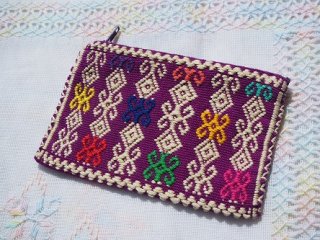 メキシコ・オアハカ州刺繍ポーチ(小)・紫B