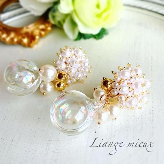 パール×Water inガラスボールが織り成すPOP且つエレガントな