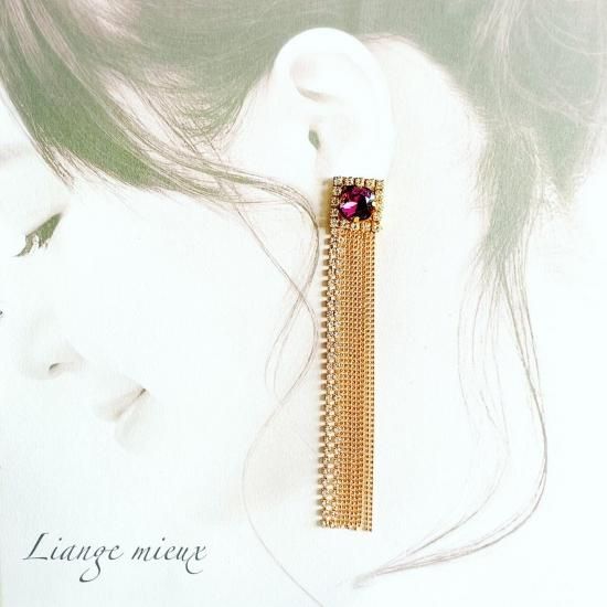 女性が喜ぶ♪ スワロフスキービジューと究極に華奢なロングタッセルがが上品 アクセサリー