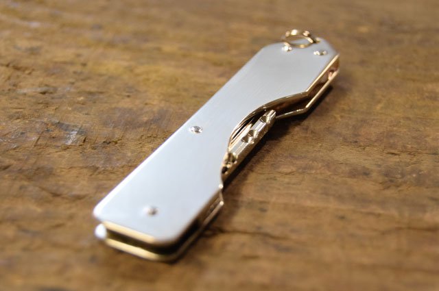 シルバー製ナイフ形キー