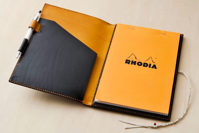 ROHDIA用 手帳カバー ブッテーロ革製 ペンホルダー、内側ポケット付