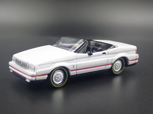 ジョニーライトニング 1/64 1992 キャデラック アランテ ホワイト アメ車ミニカー＆US雑貨の通販ショップ ノーブルホビーズ