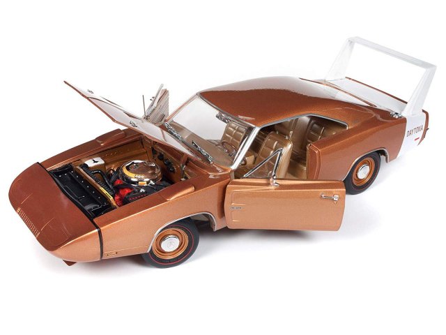 オートワールド 1/18 1969 ダッジ チャージャー デイトナ 426 HEMI ブロンズ アメ車ミニカー＆US雑貨の通販ショップ ノーブルホビーズ