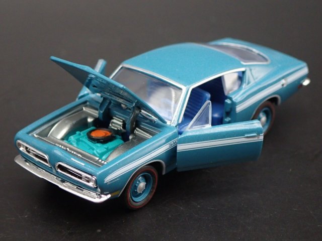 M2マシーン AUTO-THENTICS 1/64 1969 プリムス バラクーダ 340 アメ車