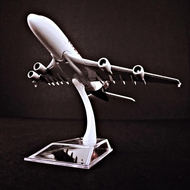 FedEx航空エアバスA380■1/400スケールダイキャスト新品 Amazon.com: QIYUMOKE 1/400 A380 Model Plane for FedEx