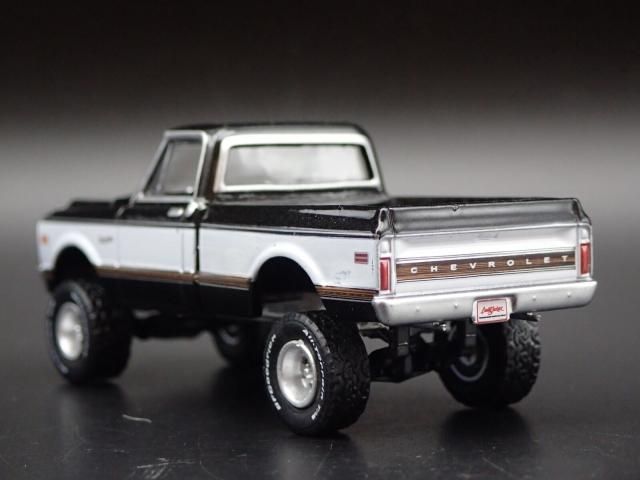 グリーンライト BARRETT-JACKSON 1/64 1972 シボレー K10 4x4 