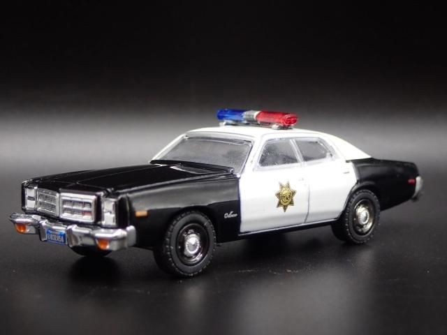 グリーンライト HOLLYWOOD 1/64 1977 ダッジ モナコ COUNTY SHERIFF