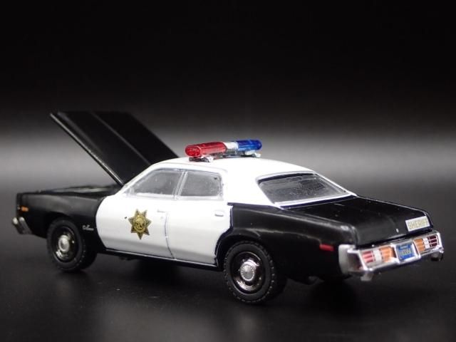 グリーンライト HOLLYWOOD 1/64 1977 ダッジ モナコ COUNTY SHERIFF