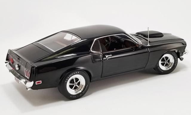 レア 1994 フォード マスタング Boss 429 1/18