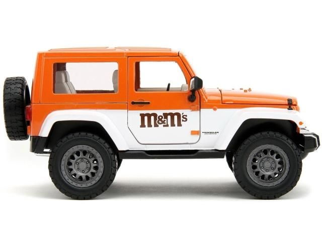 M&Ms 2007 ジープ・ラングラー /オレンジフィギア Amazon.com: M&M's 1:24 2007 Jeep Wrangler Die-cast Car