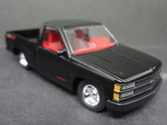 M2マシーン HOBBY EXCLUSIVE 1/64 1991 シボレー C1500 SS 454 - BLK