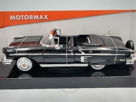 モーターマックス Timeless Legends 1/24 1958 シボレー
