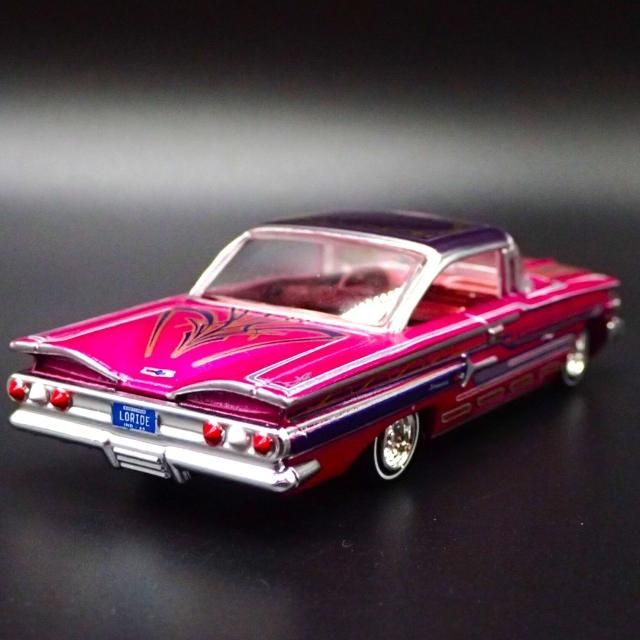 レーシングチャンピオン Mijo 1/64 1960 シボレー インパラ with